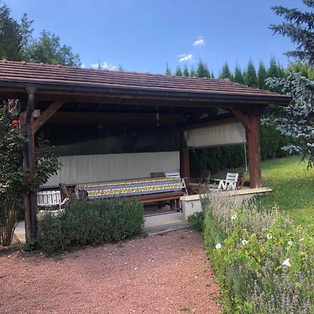 Maison/Gite Familial Dans Le Jura A 200M Du Lac Avec Piscine Privee Marigny  Exteriör bild